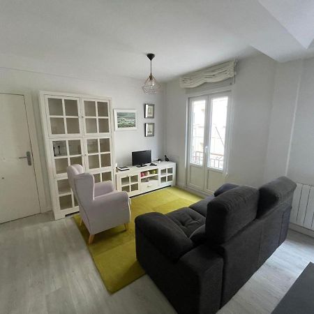 Nuevo! Piso En Pleno Centro Apartment Santander Bagian luar foto