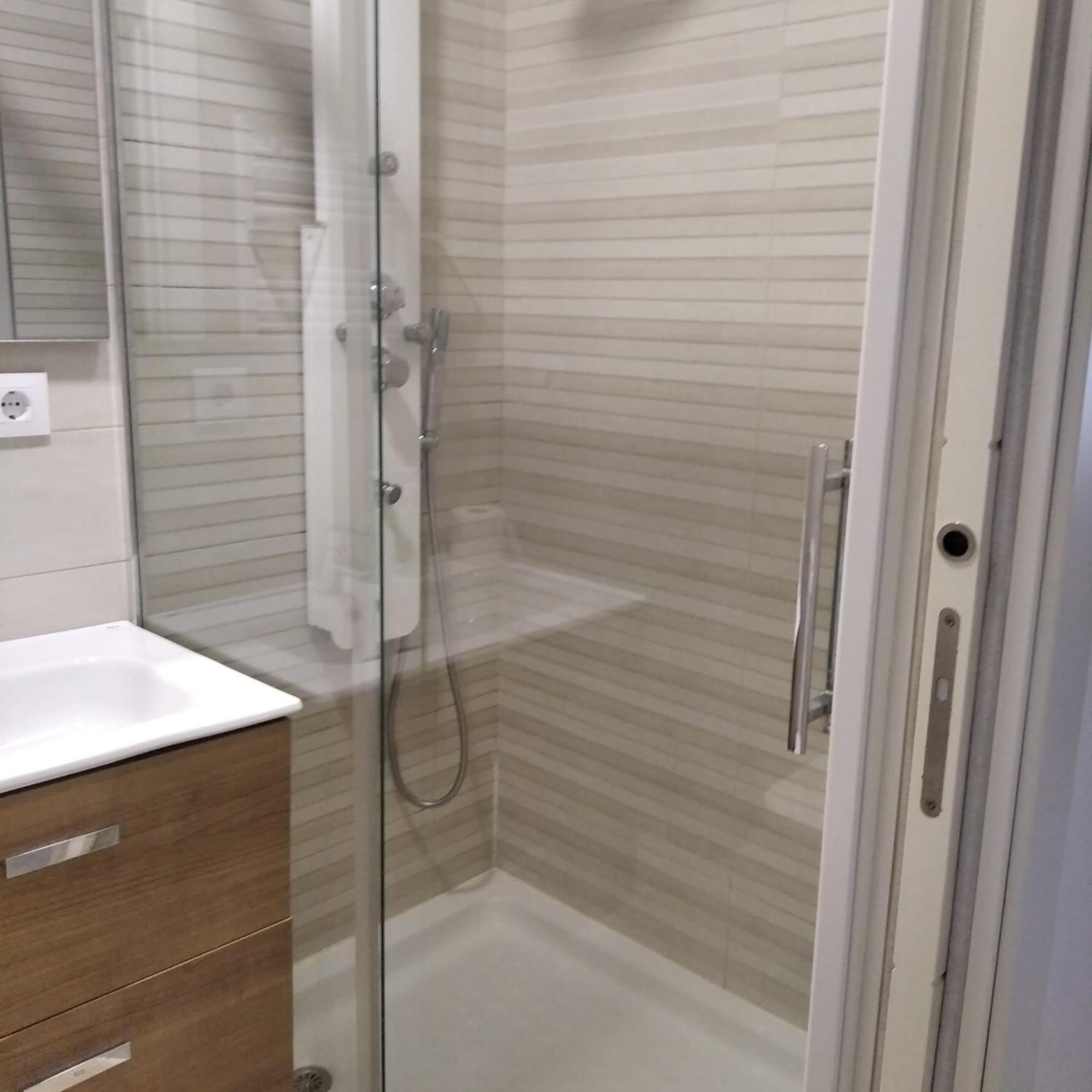 Nuevo! Piso En Pleno Centro Apartment Santander Bagian luar foto